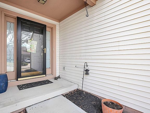 4th image of 824 Cape Henry Dr