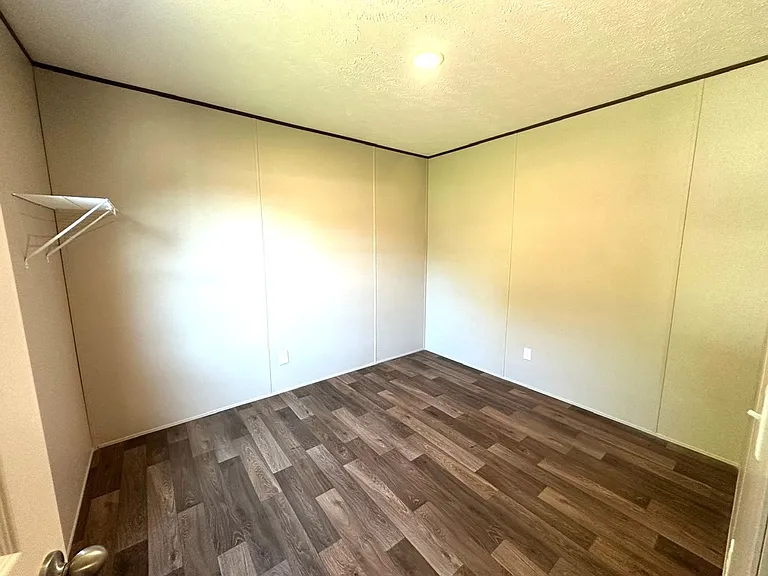 5604 Glade Rd #10 — Photo 7