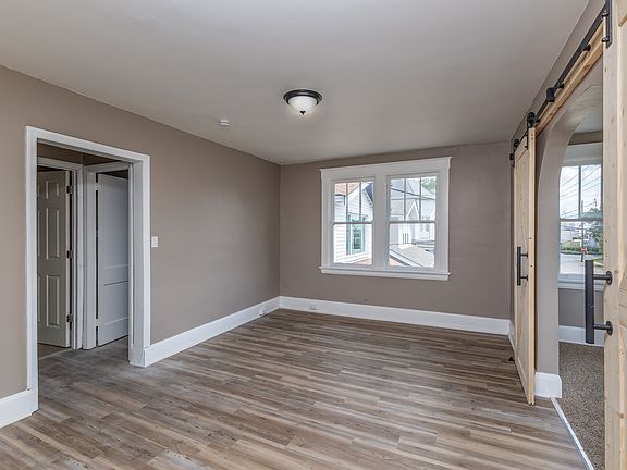 2nd image of 1810 Williams Ave #4