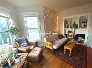 77 Hillside St #2F, Roxbury Crossing, MA 02120