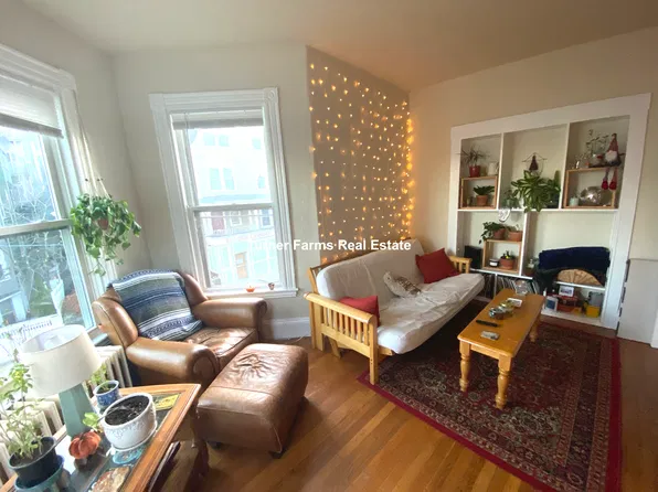 77 Hillside St, Roxbury Crossing, MA