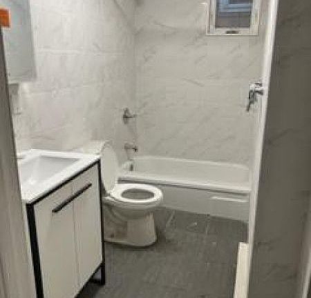 5th image of 362 Bergen St Floor 3