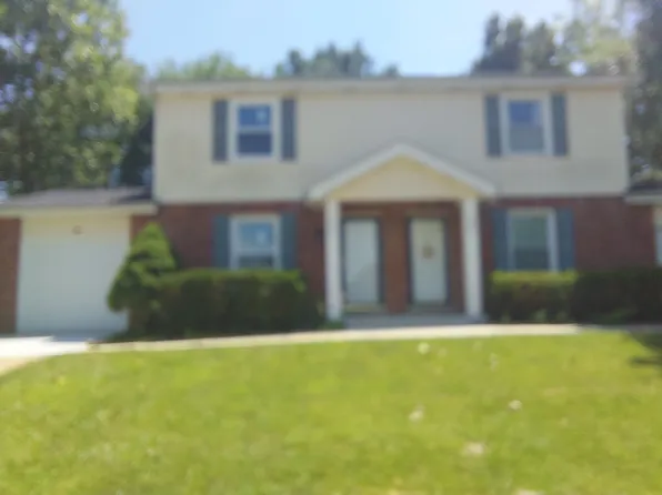 278 Wolfner Dr, Fenton, MO 63026