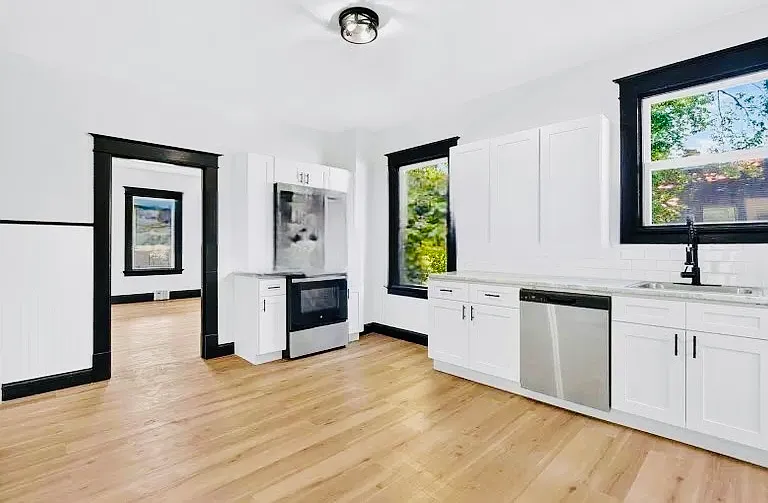 11550 Old Halls Ferry Rd — Photo 2