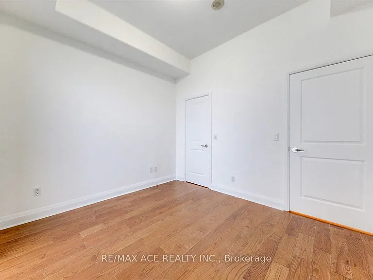 65 Saint Mary St #4209 — Photo 15
