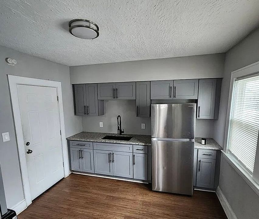1st image of 4090 E 66th St
