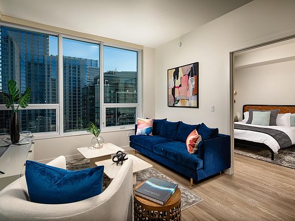 4th image of 1133 S Hope St #2da7c2464