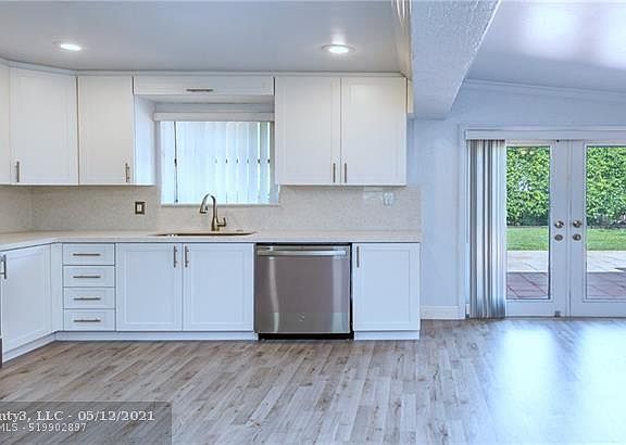 3rd image of 4119 NW 12th Ter