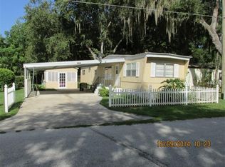 908 County Road 485a, Lake Panasoffkee, FL 33538