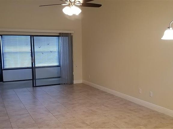 2nd image of 1538 Pickwood Ave