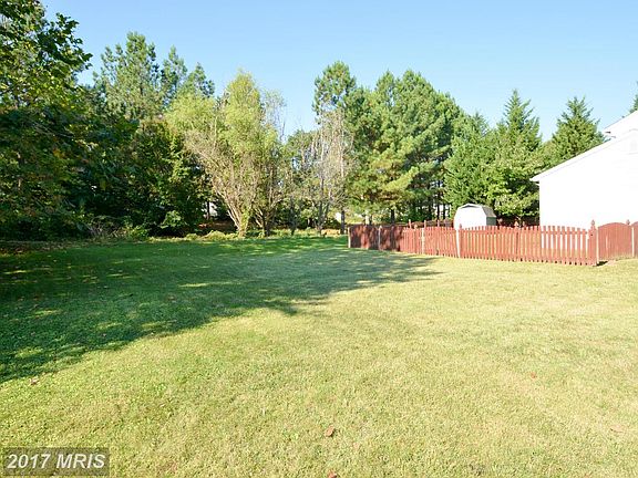 5th image of 120 Broadview Blvd N