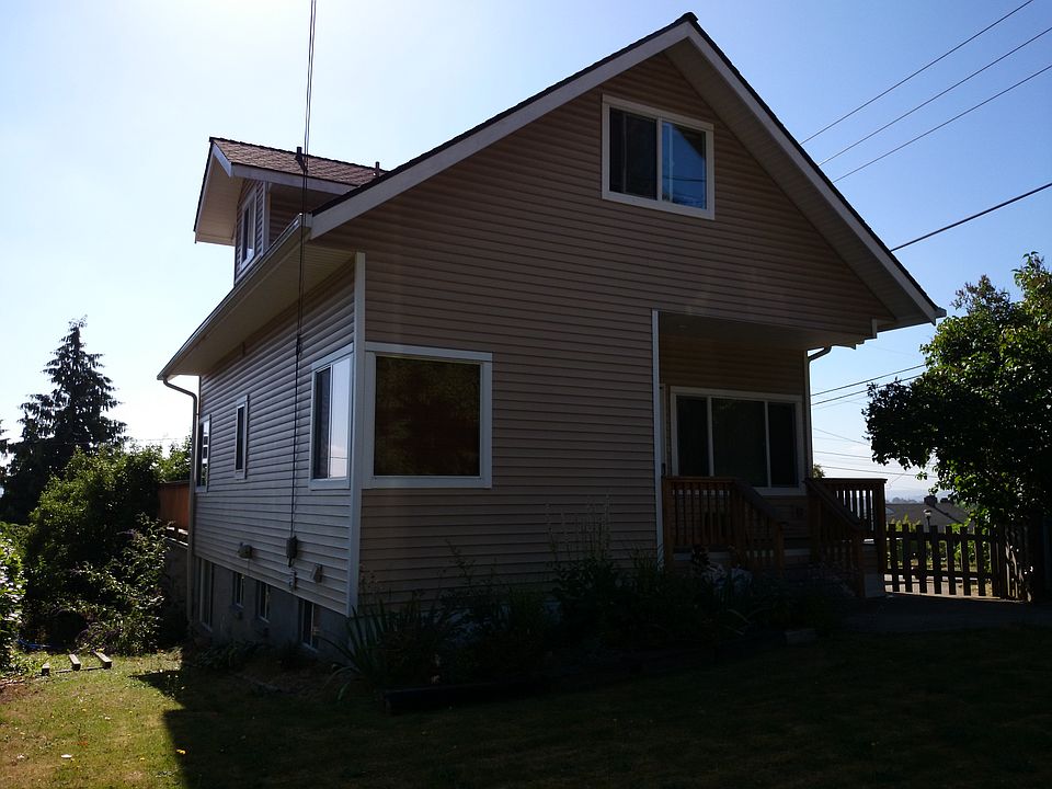 2nd image of 3928 24th Ave S