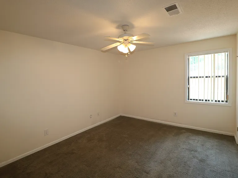 1600 Windsong Ct — Photo 11