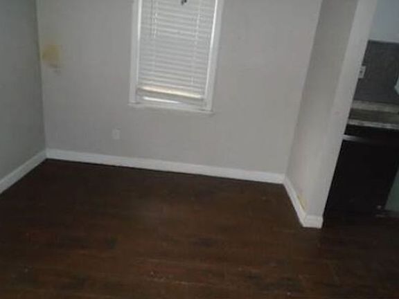 Additional Living Room