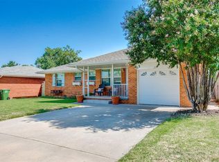112 Spruce Ave, Yukon, OK 73099