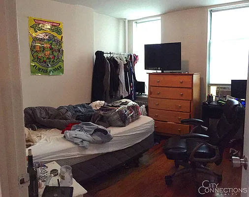 Rented by City Connections Realty | media 37