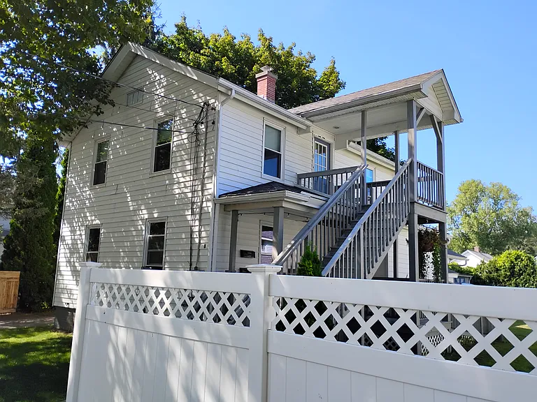 9 Sherman St #2 — Photo 9