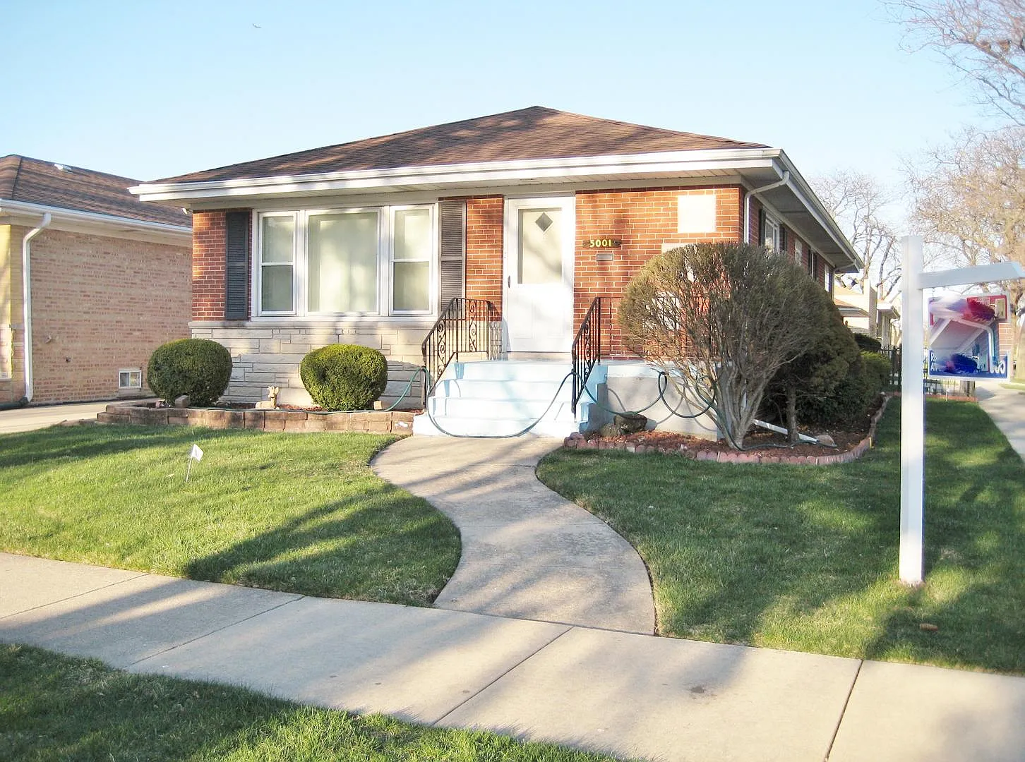 5001 N Leonard Dr photo 1