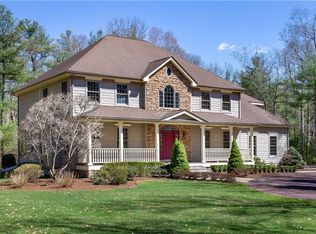 38 Mikayla Ann Dr, Rehoboth, MA 02769