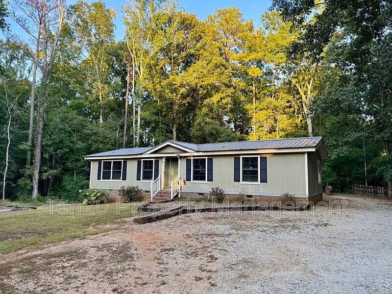 3 bed, 2.0 bath, $1,200 — Photo 3