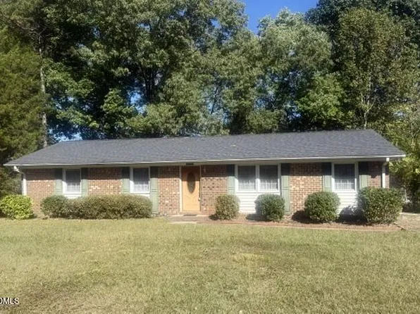 2606 Ardsley Dr, Durham, NC 27704