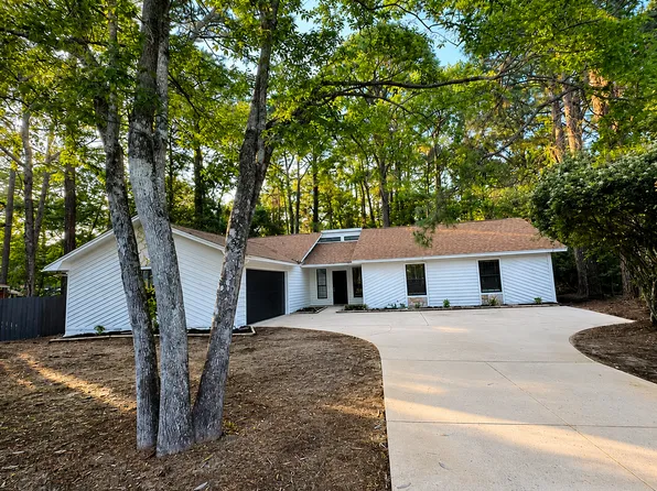 723 Prestwick Dr, Niceville, FL 32578