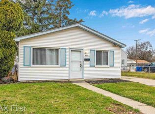 8717 Paige Ave, Warren, MI