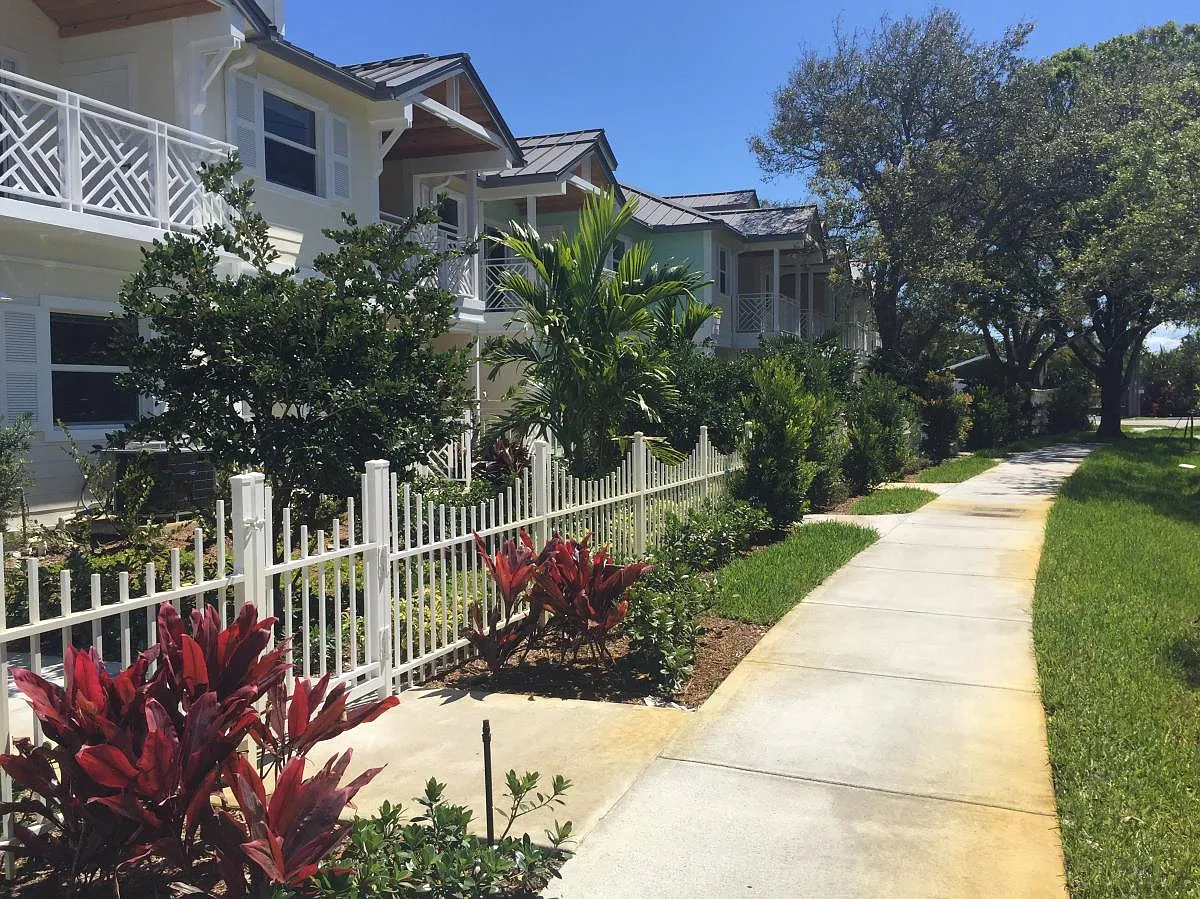 2 bed, 2.5 bath, 1200 sqft, $2,781 — Photo 4