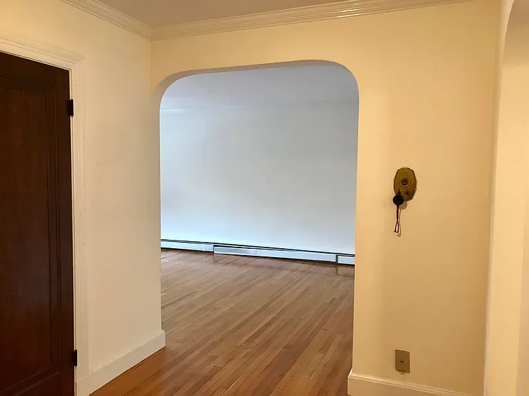 8 Mount Ida St #7 — Photo 12