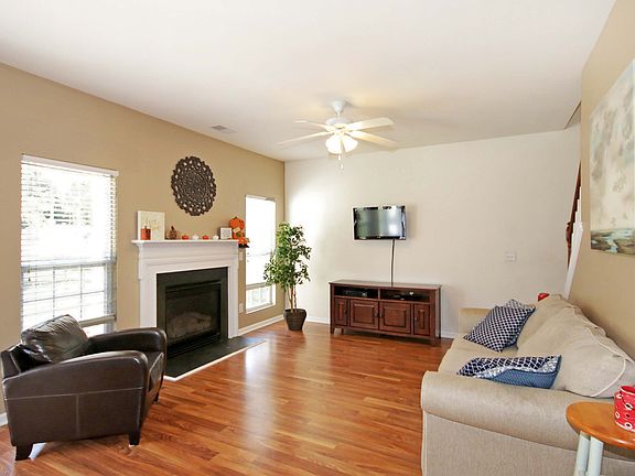 5th image of 7330 Stillbrook Bend Ct