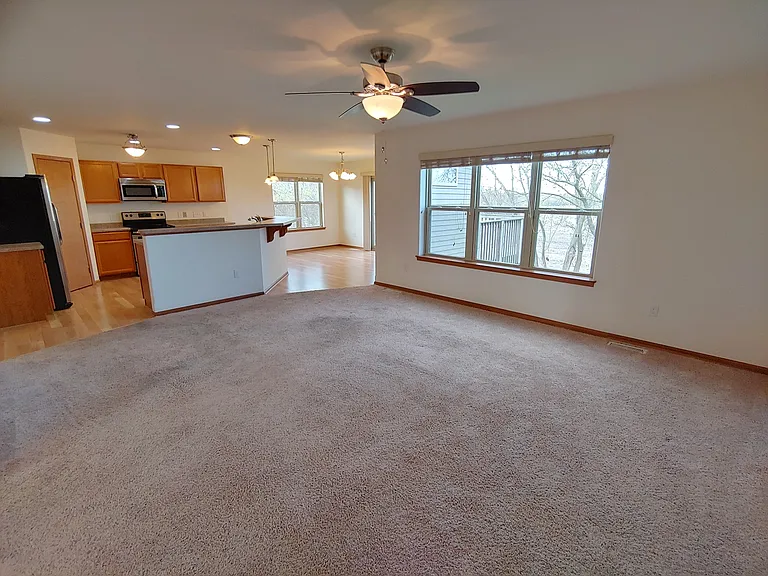 116 Villa Ct — Photo 18