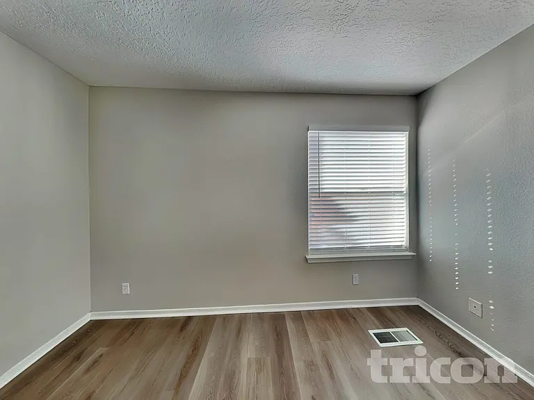 8009 Rancho Dorado Ct NW — Photo 10