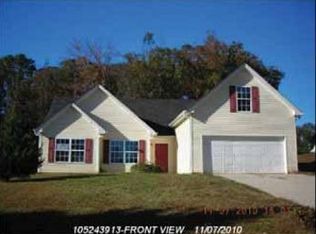 3370 E Vale Cir, Gainesville, GA 30507
