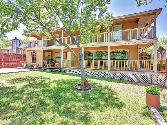 3rd image of 3410 Dunliegh Dr