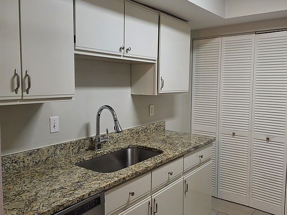 3rd image of 876 116th Ave N APT 108