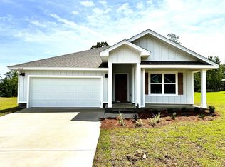 3430 Phoenix Ct, Crestview, FL 32539