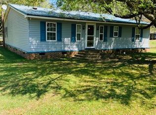 1512 Ralph Bell Rd, Summerton, SC 29148