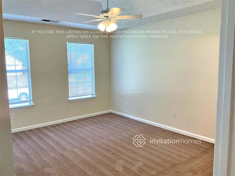 4215 Perrinton Trl — Photo 5