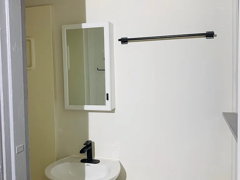 4632 Penn Ave #3 — Photo 8
