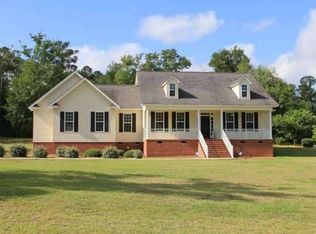 15 Banner Hill Dr, Thomasville, GA 31757