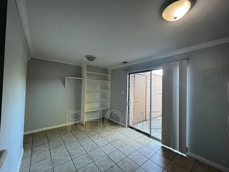 1420 Lancelot Dr — Photo 8