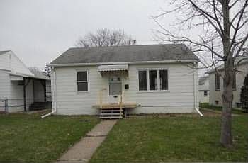 1st image of 2631 Jefferson St NE