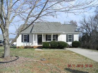 1703 Wind Sound Way Dr, Siler City, NC 27344