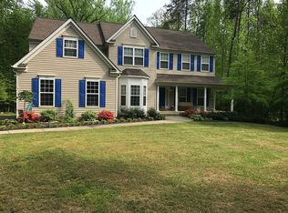 575 Holly Corner Rd, Fredericksburg, VA 22406