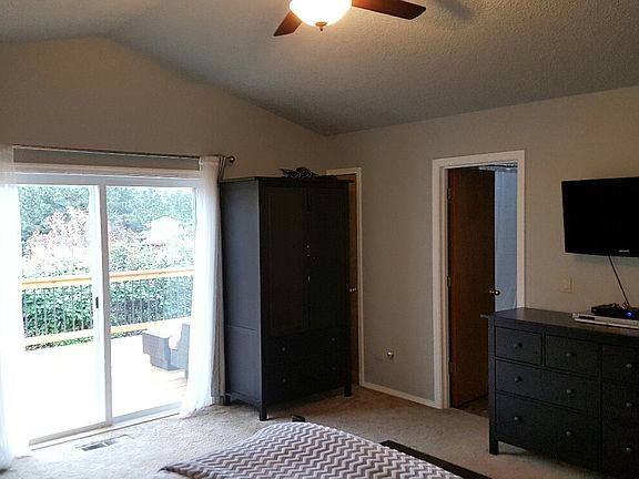 5th image of 2906 SE Blairmont Dr