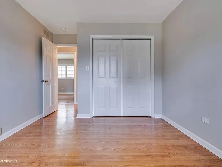 4740 Florence Ave — Photo 15
