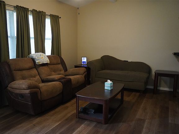 2nd image of 6307 Valley Ridge Dr