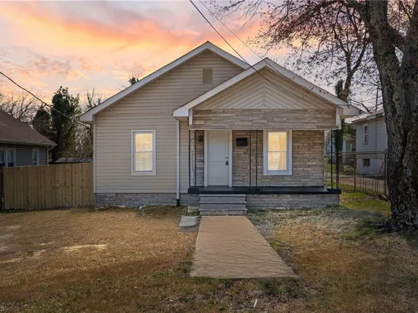1216 E 26th St, Winston Salem, NC 27105