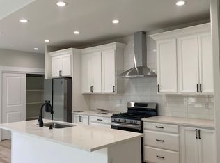 252 W Celtic Cir #2, Wasilla, AK 99654