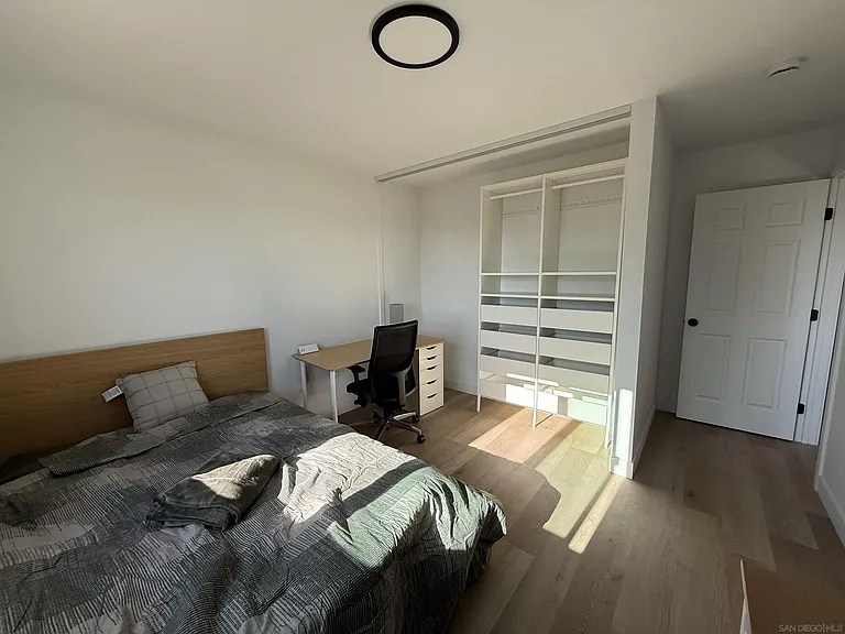 664 Carefree Dr — Photo 26